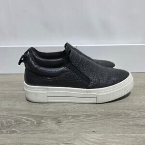 lulus Cassay Black Vegan Crocodile Embossed Platform Slip on Sneakers Size 5